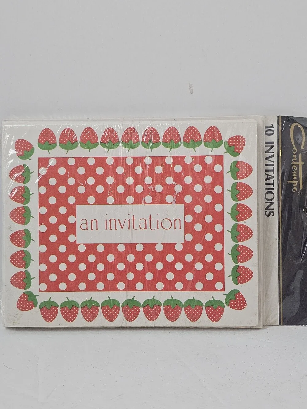 Vintage party invitations